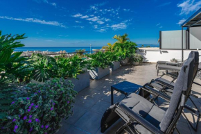 Laurel villa with heated pool